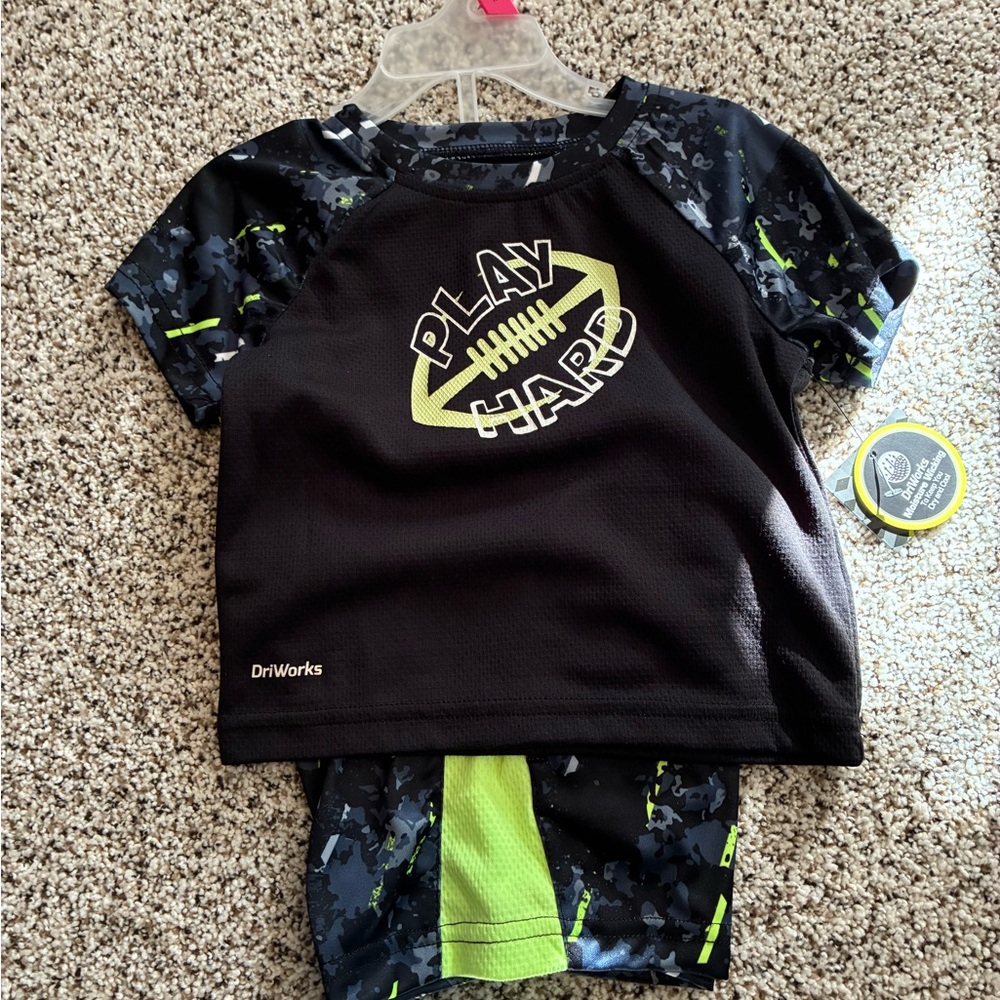 Kids' Black & Neon Green 'Play Hard' Swim Set